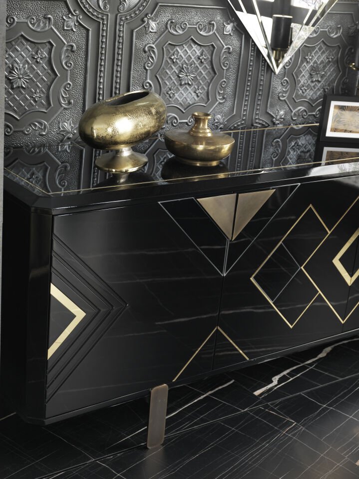 Versace Yemek Odası | Lüks Gold & Siyah Takım